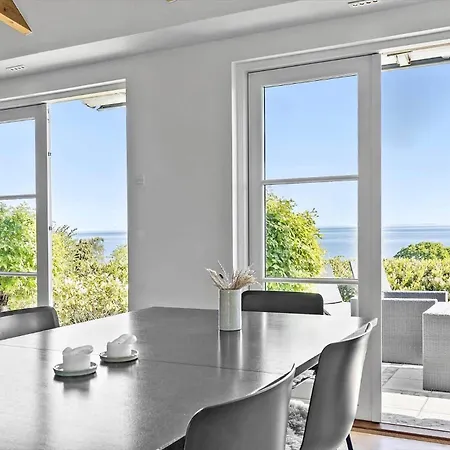 5533-svaneke-bolsbakke-23 Holiday home